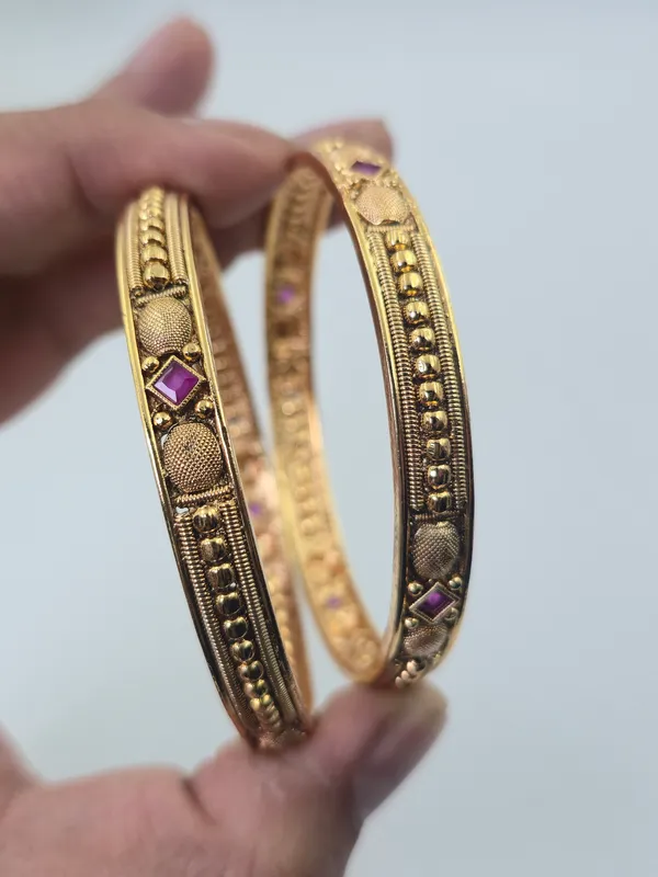 Traditional_Bangles_Floral_Ruby_Set_Of_2