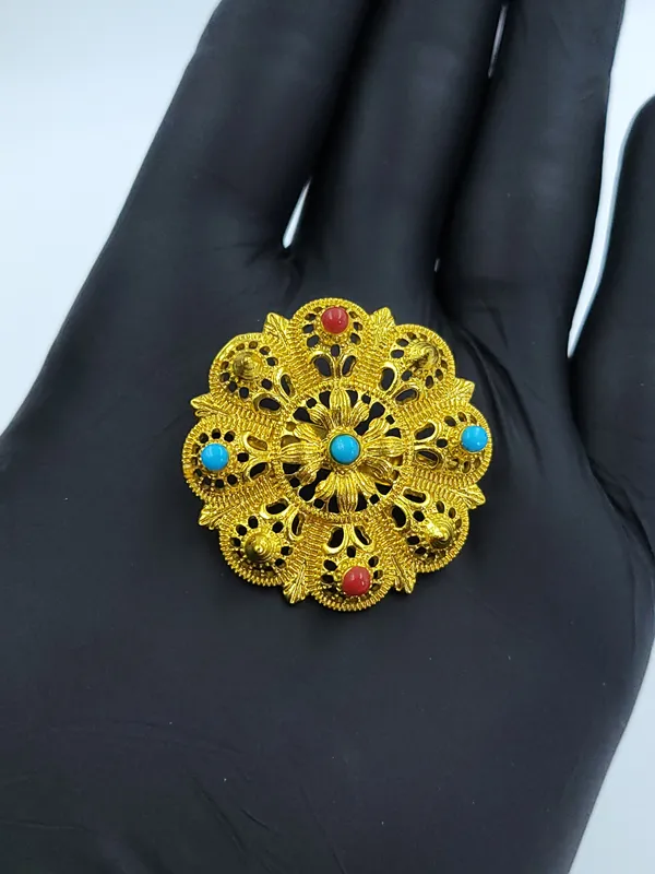 Gold_Plated_Round_Filigree_Blue_Red_Stone_Traditional_Hair_Chaak