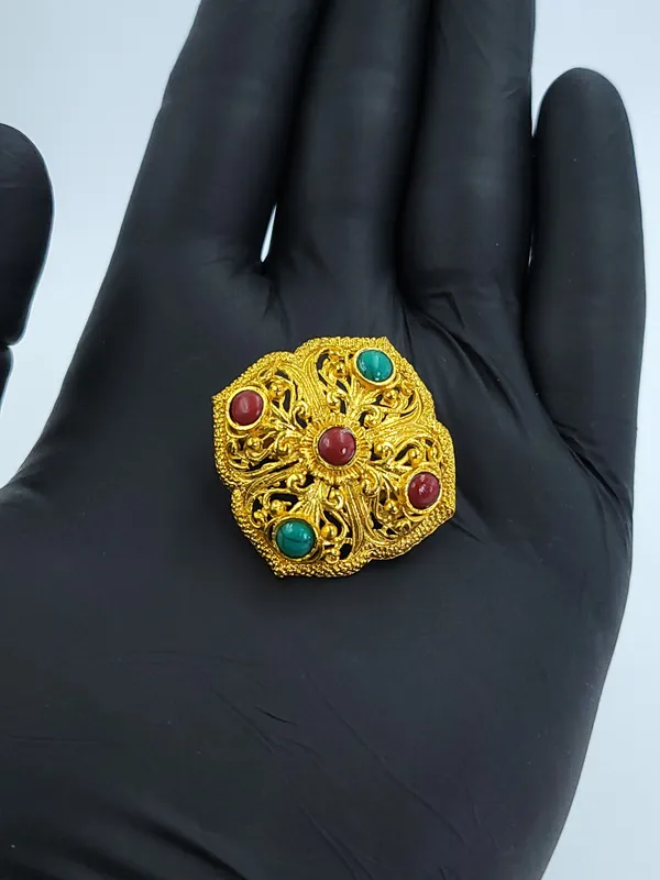 Gold_Tone_Filigree_Red_Green_Stone_Floral_Traditional_Hair_Chaak