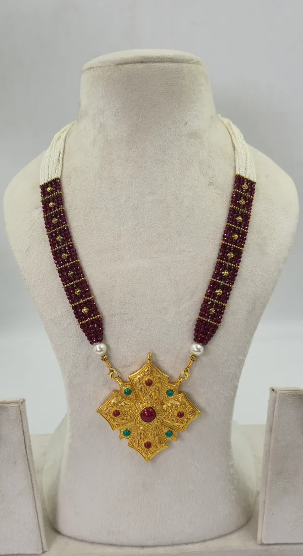 Four_Petal_Flower_Moonga_And_Firoza_Traditional_Gau_Haar