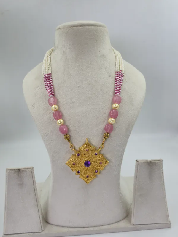 Four_Petal_Flower_Purple_And_Pink_Traditional_Gau_Haar