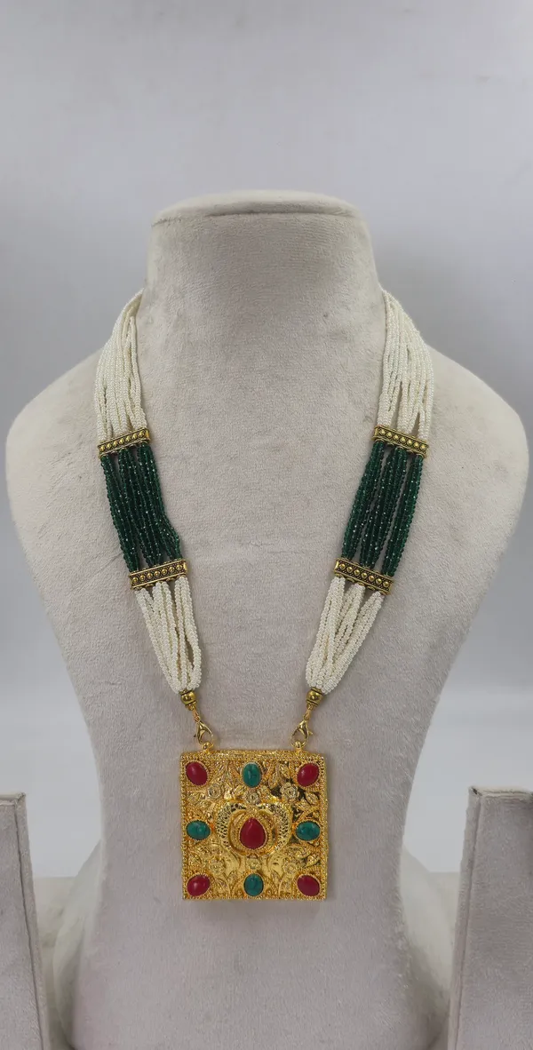 Square_Shaped_Firoza_Traditional_Gau_Haar