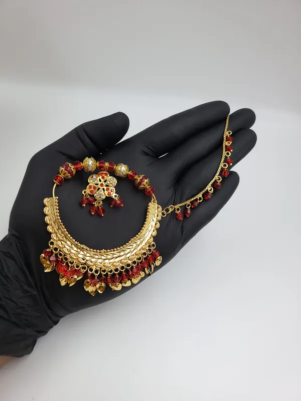 Traditional_Red_Bead_Leaf_Design_Nath