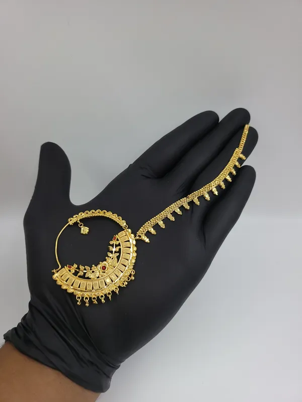 Traditional_Royal_Kundan_Motif_Nath