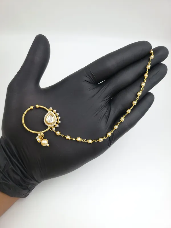 Traditional_Pearl_Drop_Nath