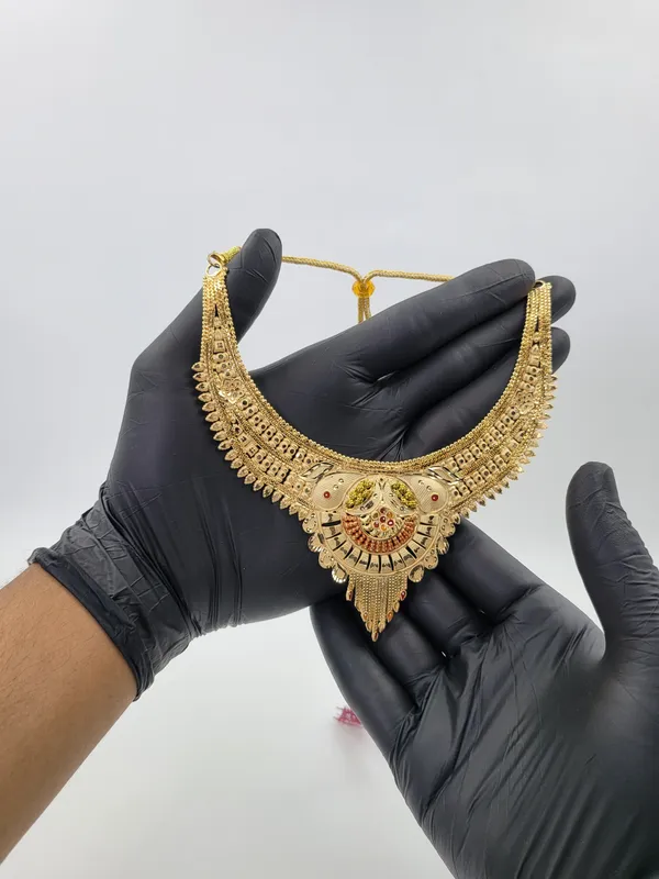 Traditonal_Peacock_Inspired_Motif_24K_Set_2