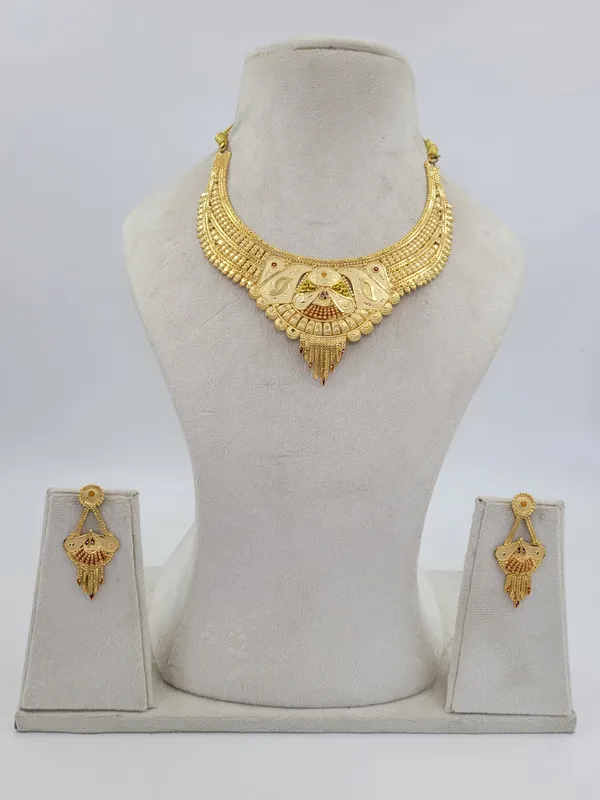 Traditonal_Peacock_Inspired_Motif_24K_Set_3