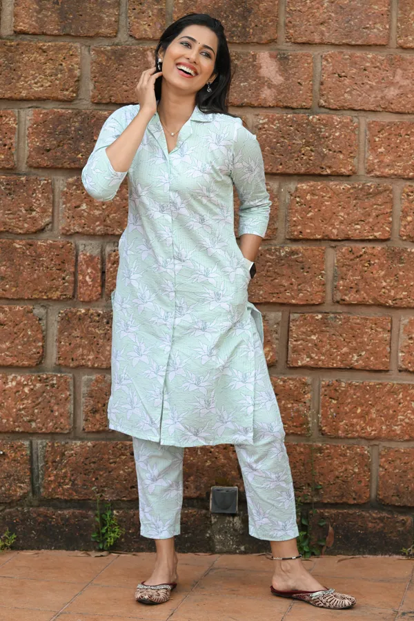 Anvi_Cotton_Kurti_With_Pant_Kurta_Set_For_Women