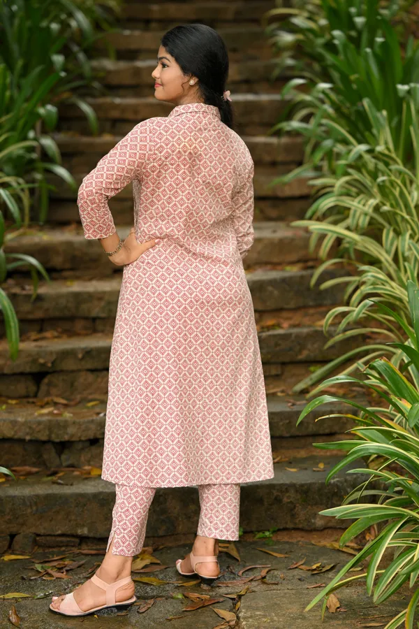 Amogh_Cotton_Kurti_With_Pant_Kurta_Set_For_Women