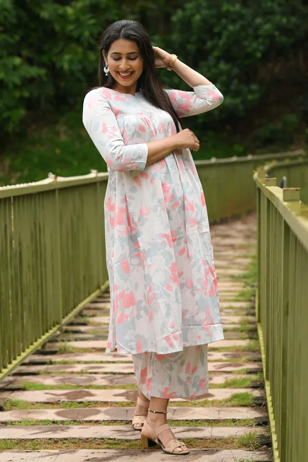 Mia_Cotton_Kurti_With_Pant_Kurta_Set_For_Women
