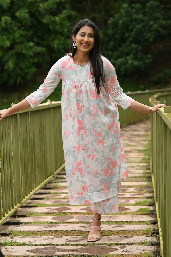 Mia_Cotton_Kurti_With_Pant_Kurta_Set_For_Women