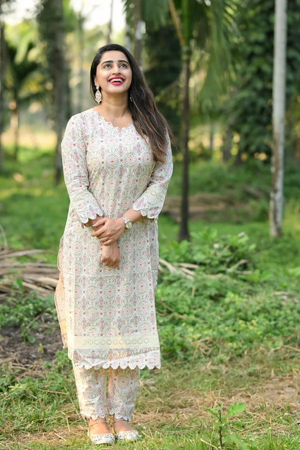 Sang_Cotton_Kurti_With_Pant_Kurta_Set_For_Women