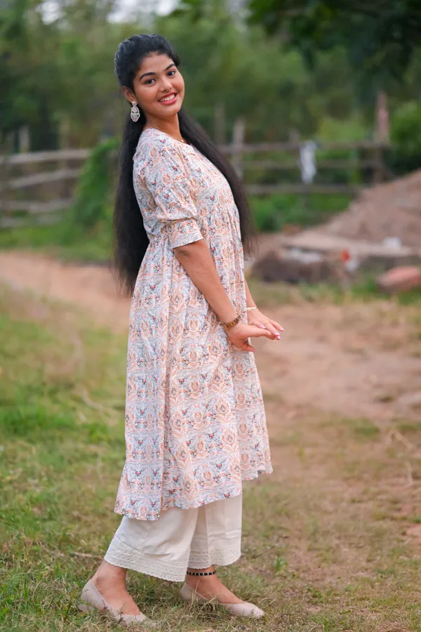 Nova_Cotton_Kurti_With_Pant_Kurta_Set_For_Women