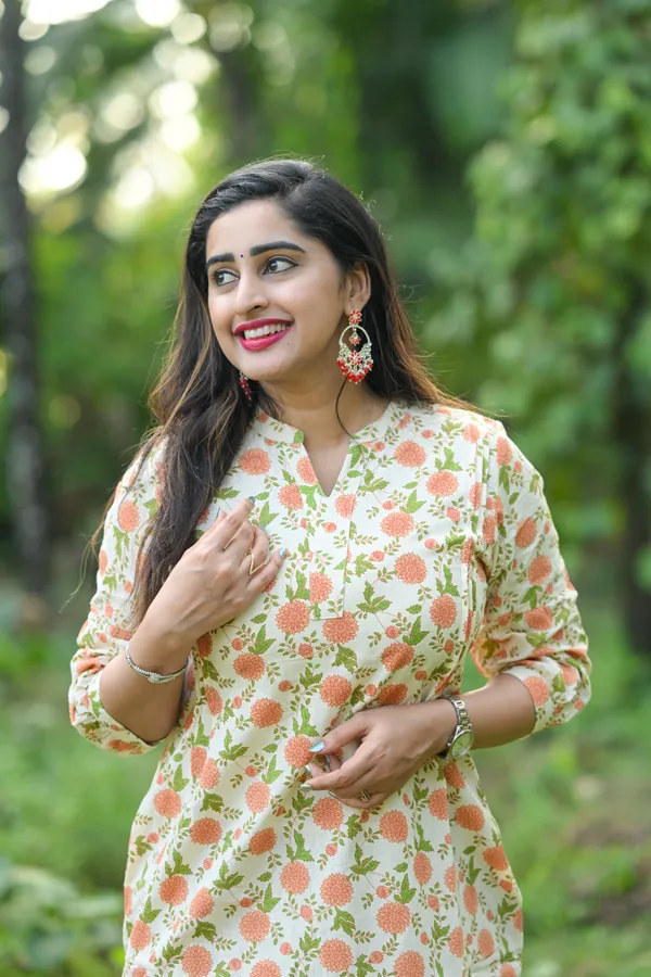Vikriti_Cotton_Kurti_With_Pant_Kurta_Set_For_Women