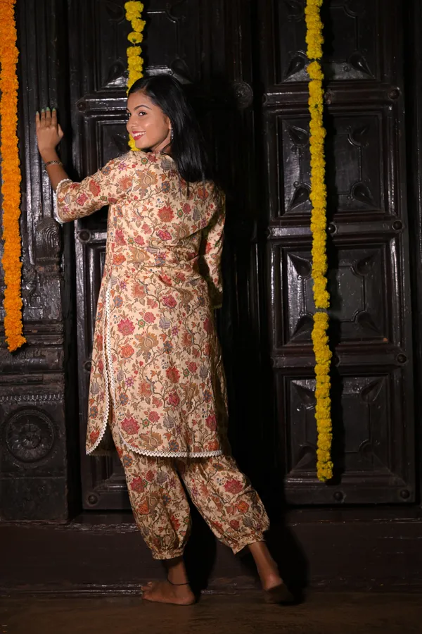 Dhriti_Cotton_Kurti_With_Pant_Kurta_Set_For_Women