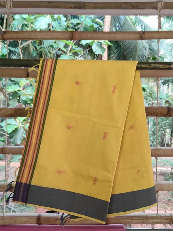 Srinakshgeeth_Udupi_Handloom_Gi_Tagged_Saree_Golden_Mustard_With_Vibrant_Orange_Pallu_Kalpana_Special_60_Count_With_Chandrika_Drop_Butta