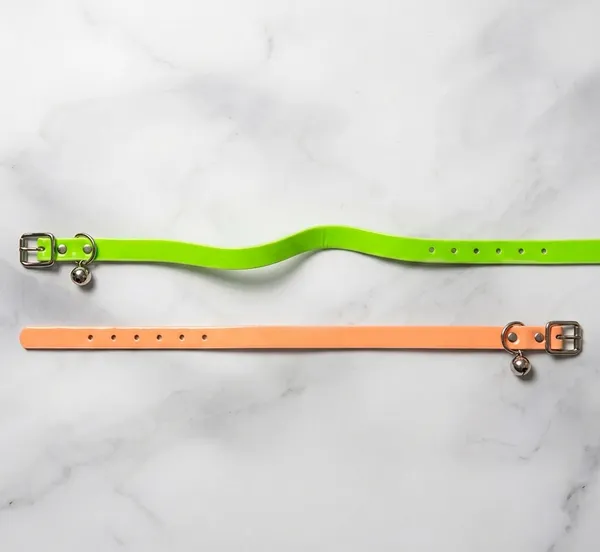 Adjustable_Pet_Collar_With_Bell_-_Pack_Of_2_Green_And_Orange