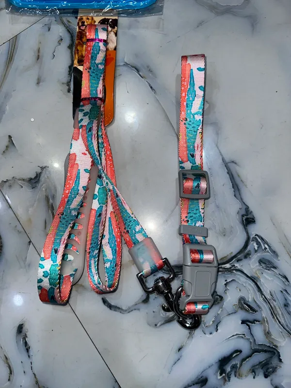 Adjustable_Printed_Dog_Collar_And_Leash_Set
