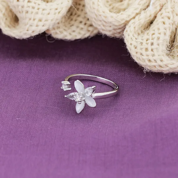 White_Orchid_Ring_Silver_925