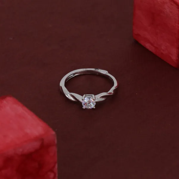 Celestia_Blossom_Solitaire_Ring_Silver_925