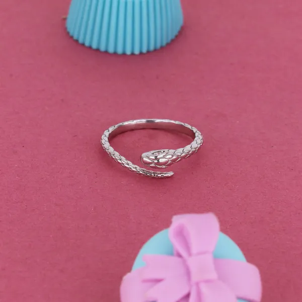 Imperial_Cobra_Ring_Silver_925