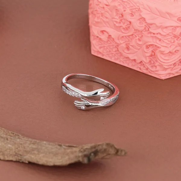 Elegant_Crossover_Crystal_Ring_Silver_925