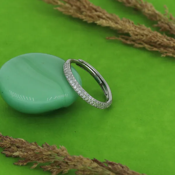 Pav_Crystal_Band_Ring_Silver_925