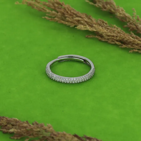 Pav_Crystal_Band_Ring_Silver_925