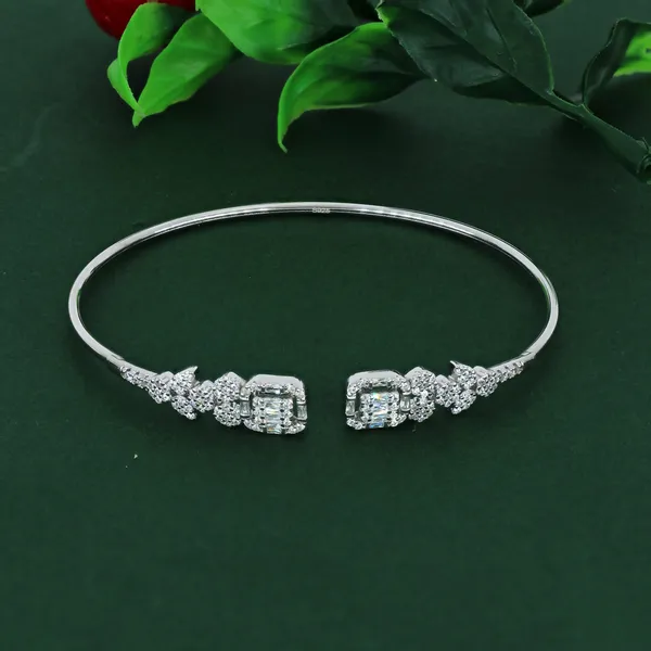 Emerald_Cut_Bracelet_For_Women_Silver_925