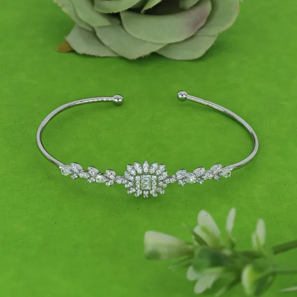 Floral_Radiance_Bracelet_Silver_925