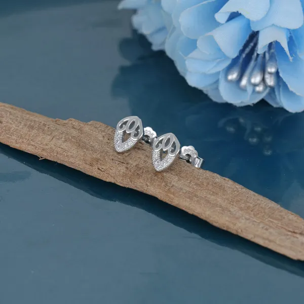 Royal_Swirl_Studs_Earrings_Silver_925