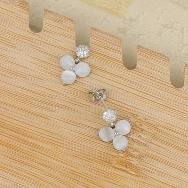 Luxury_Pearl_Flower_Earrings_Silver_925