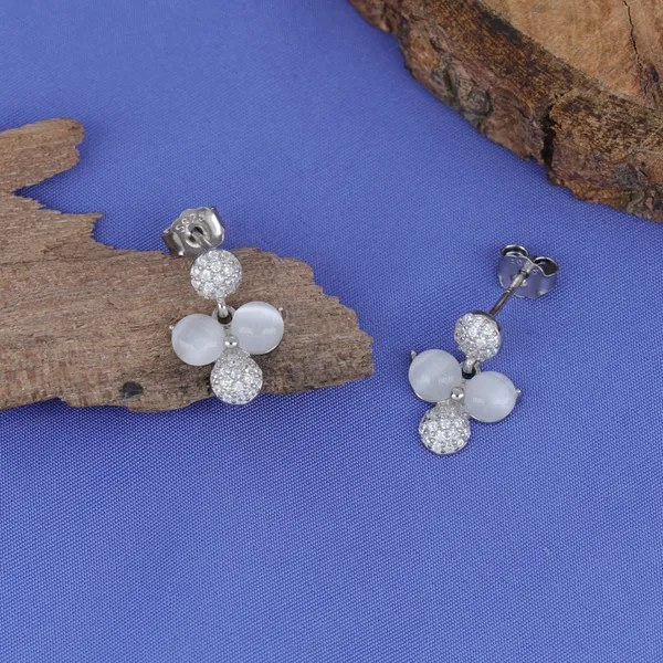 Floral_Dangle_Earrings_Silver_925
