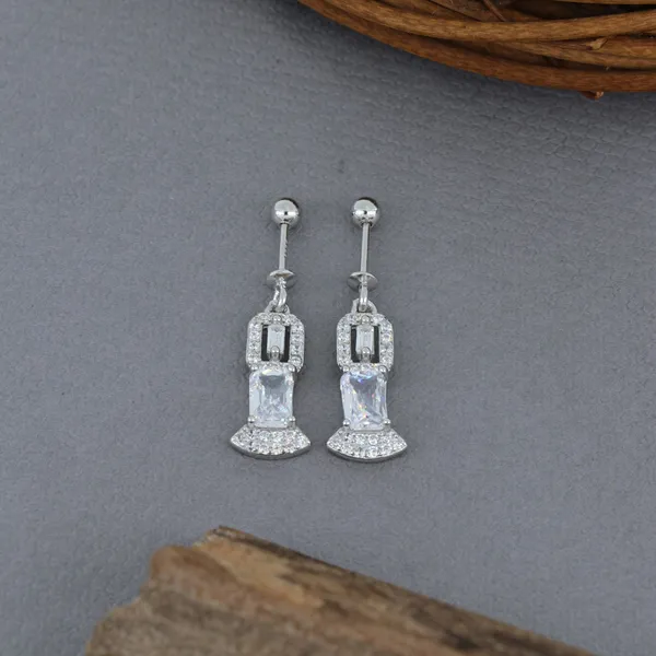 Diamond_Elegance_Earrings_Silver_925
