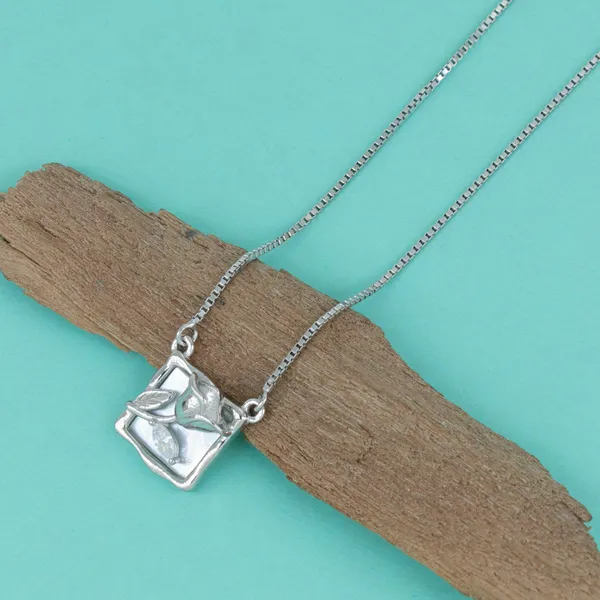 Silver_Rose_Frame_Pendant_Necklace_Silver_925