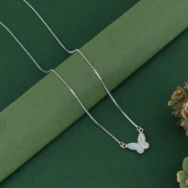 Enchanted_Flutter_Necklace_Silver_925