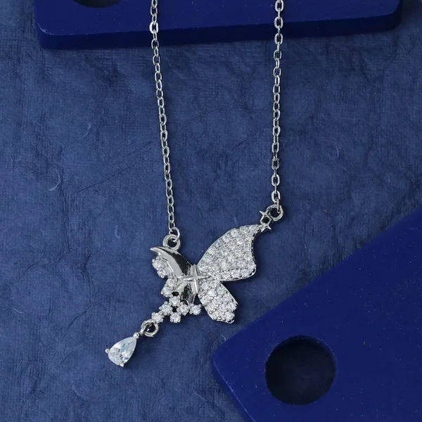 Enchanted_Bird_Pendant_Silver_925