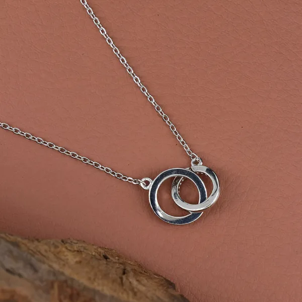 Minimal_Double_Ring_Pendant_Necklace_Silver_925