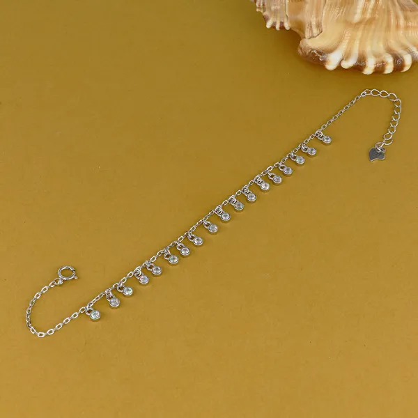 Sparkling_Charm_Bracelet_Silver_925