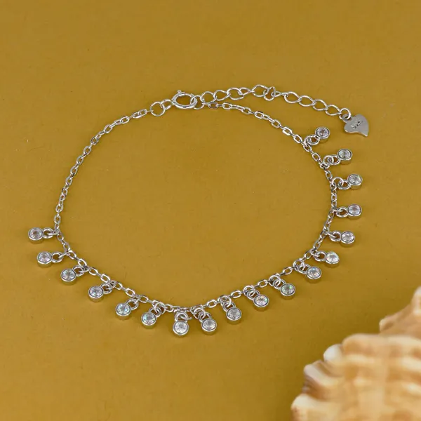 Sparkling_Charm_Bracelet_Silver_925