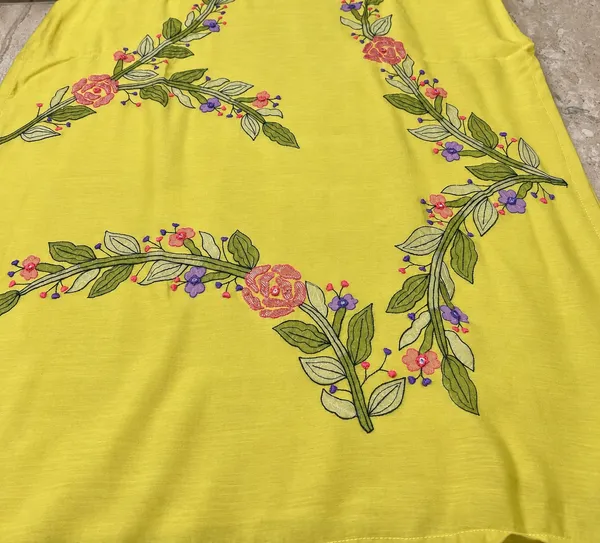 Mustard_Yellow_Mul_Chanderi_Floral_Embroidered_Kurta_Pant_Set_For_Women