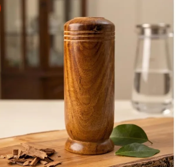 Wooden_Cylindrical_Decorative_Vase