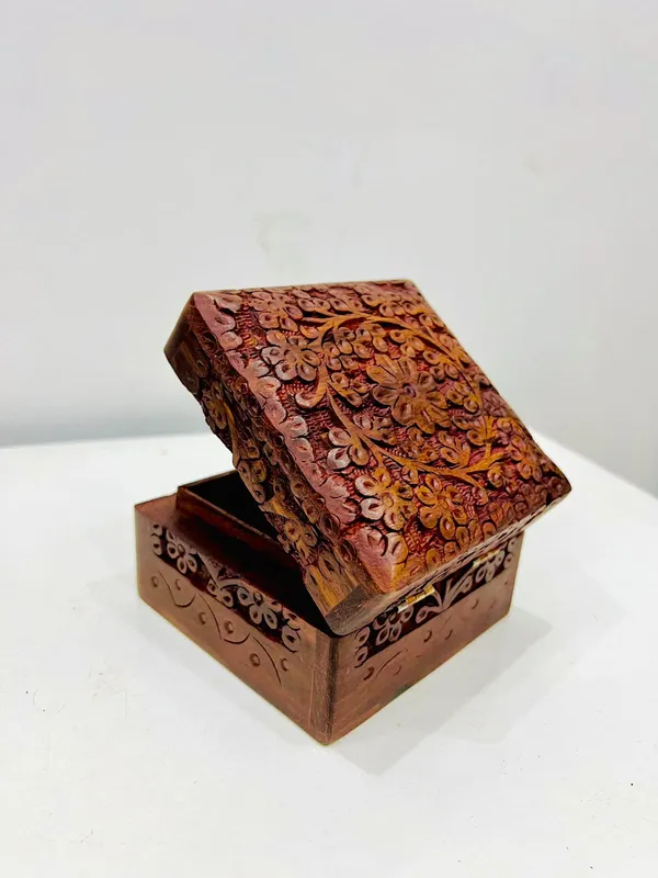 Wooden_Hand_Carved_Floral_Square_Jewellery_Box_-_Pack_of_2