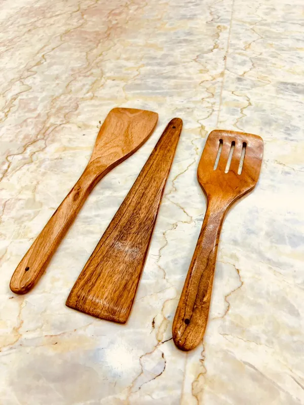 Wooden_Handcrafted_Spatula_And_Turner_Set_Of_3