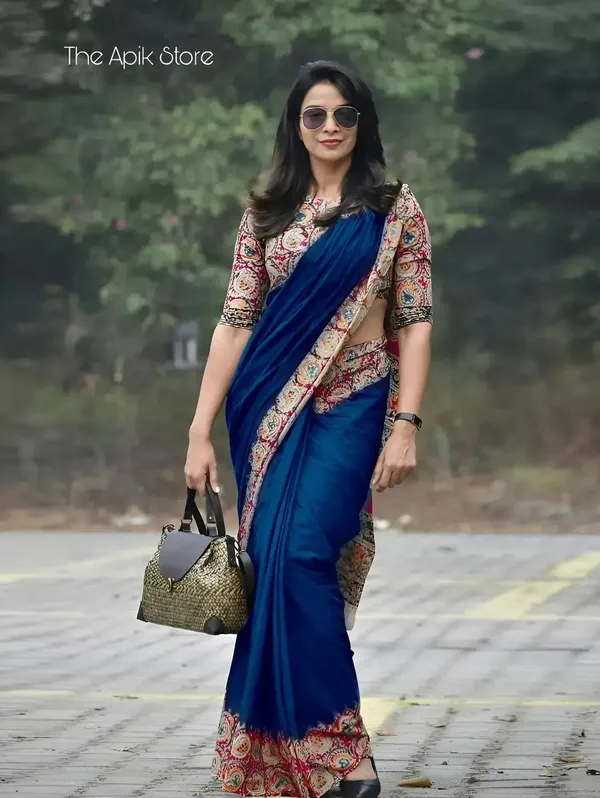 Blue_Chanderi_Cotton_Floral_Embroidered_Border_Saree_For_Women