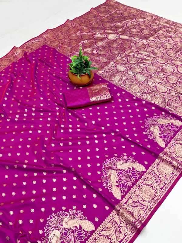Magenta_Banarasi_Silk_Zari_Buti_Woven_Saree_For_Women