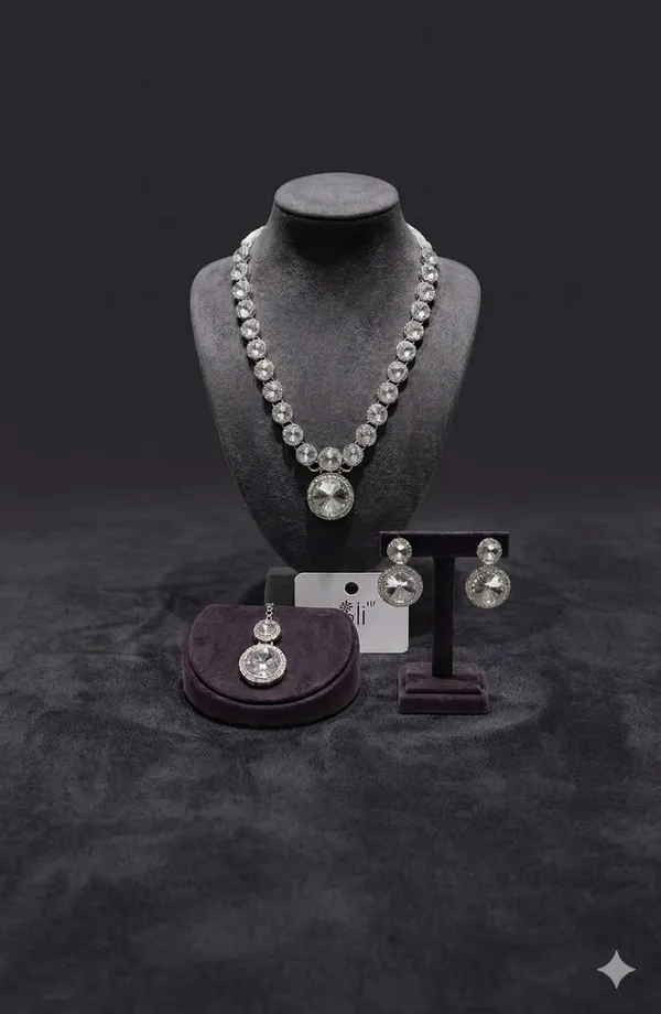 Silver_Tone_Crystal_Statement_Necklace_And_Earrings_Set_For_Women