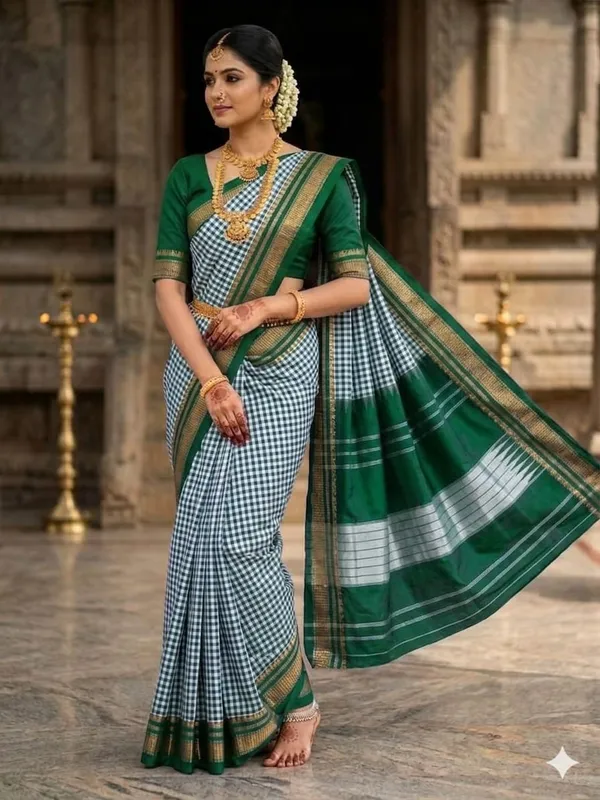 Bottle_Green_and_White_Checkered_Ilkal_Saree