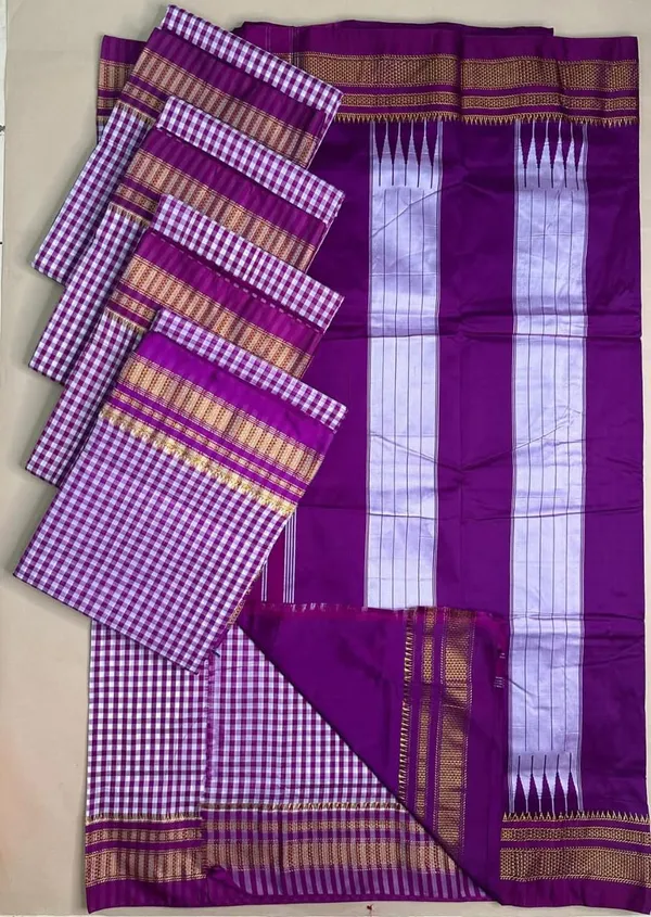 Purple-Magenta_and_White_Checkered_Ilkal_Saree