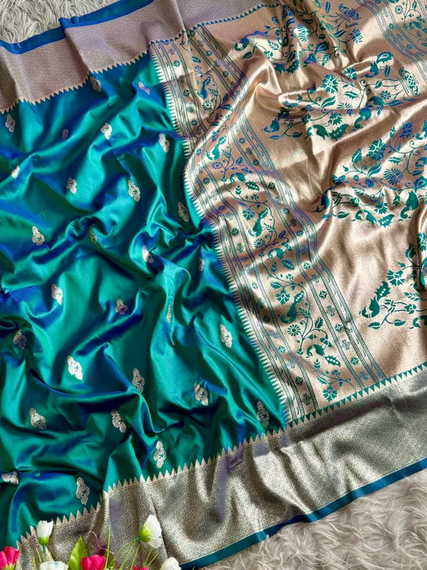 Turquoise_Bomkai_Paithani_Floral_Zari_Weave_Saree_For_Women